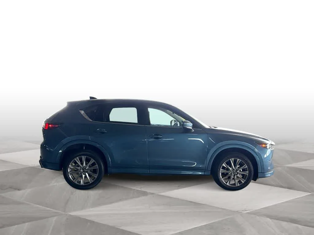 2024 Mazda CX-5 2.5 S Premium Package photo 9