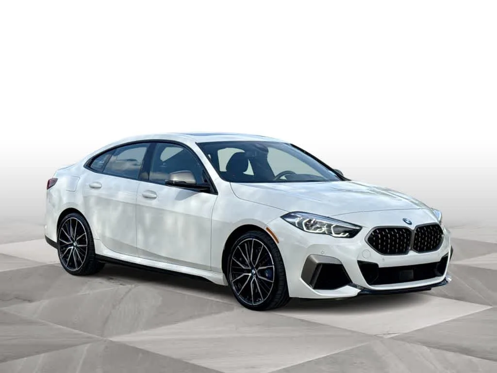 2024 BMW M235i xDrive M235i xDrive photo 2