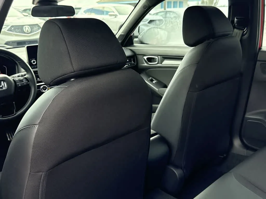 2025 Honda Civic Sport photo 23