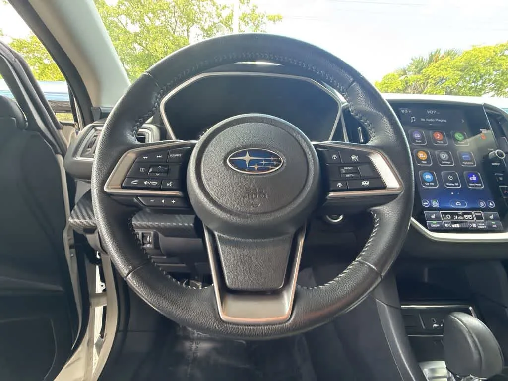 2023 Subaru Ascent Premium photo 15