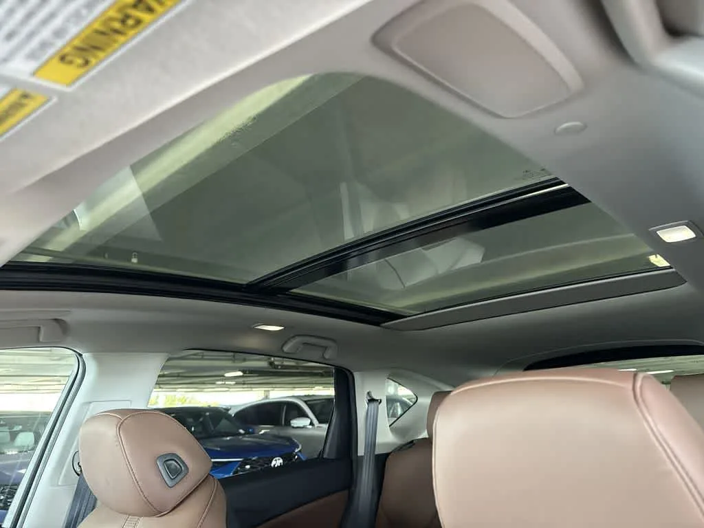 2025 Acura RDX w/Technology Package photo 21