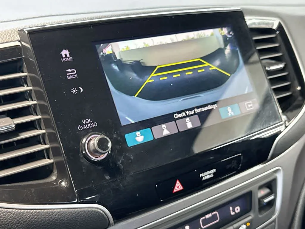 2024 Honda Passport EX-L photo 18