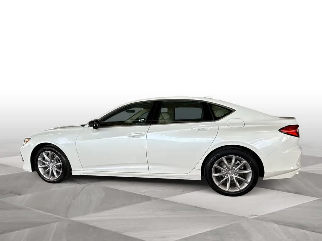 2023 Acura TLX FWD photo 5