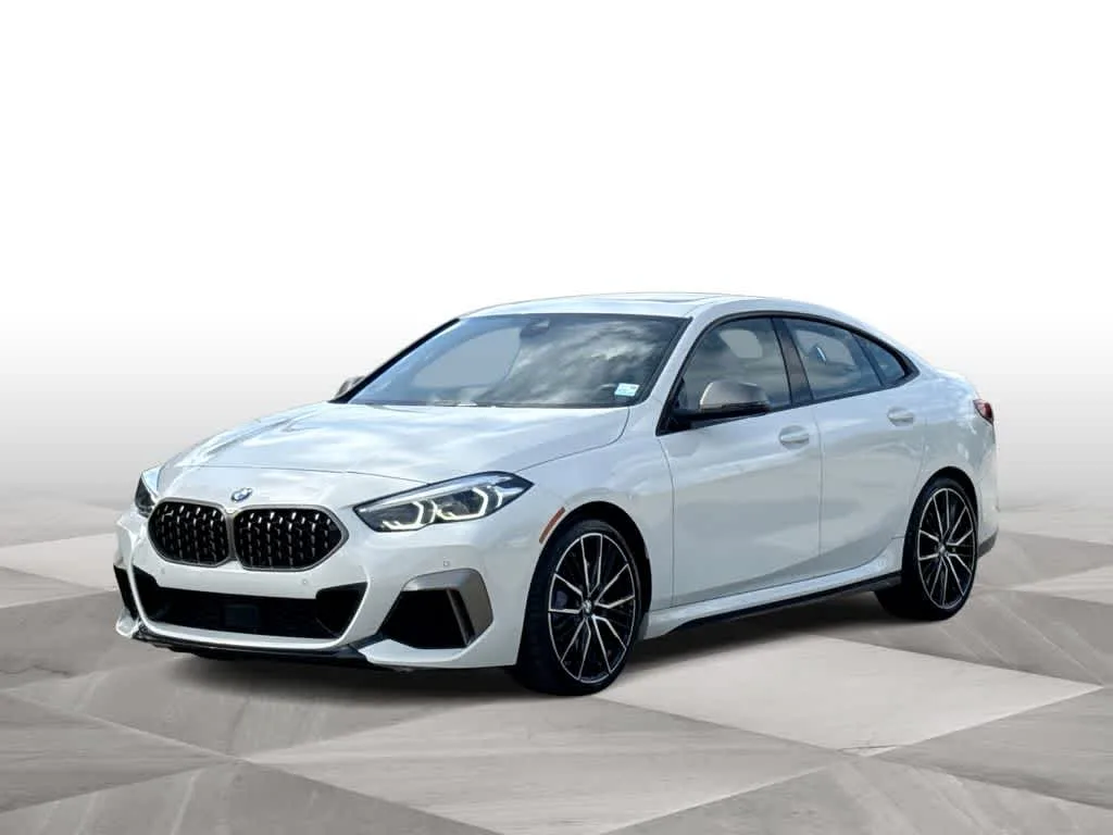 2024 BMW M235i xDrive M235i xDrive photo 4