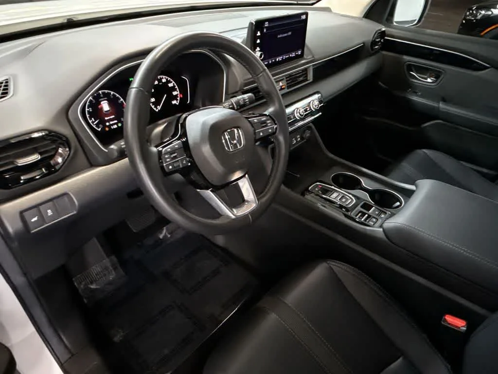 2025 Honda Pilot EX-L photo 13