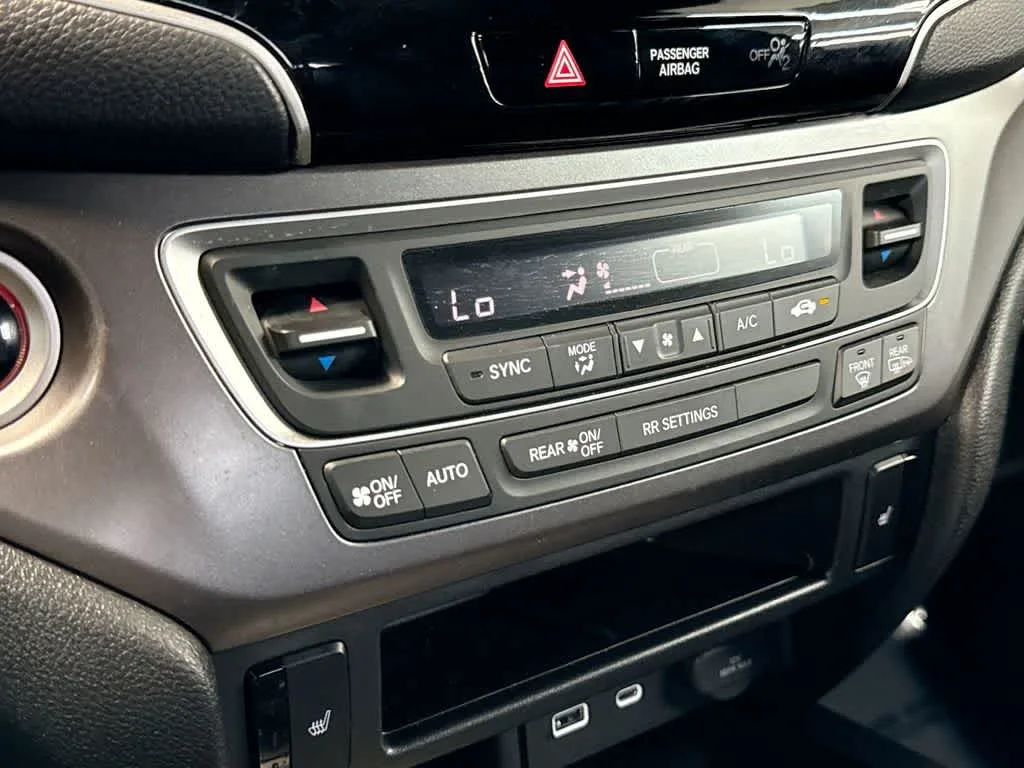 2024 Honda Passport EX-L photo 19