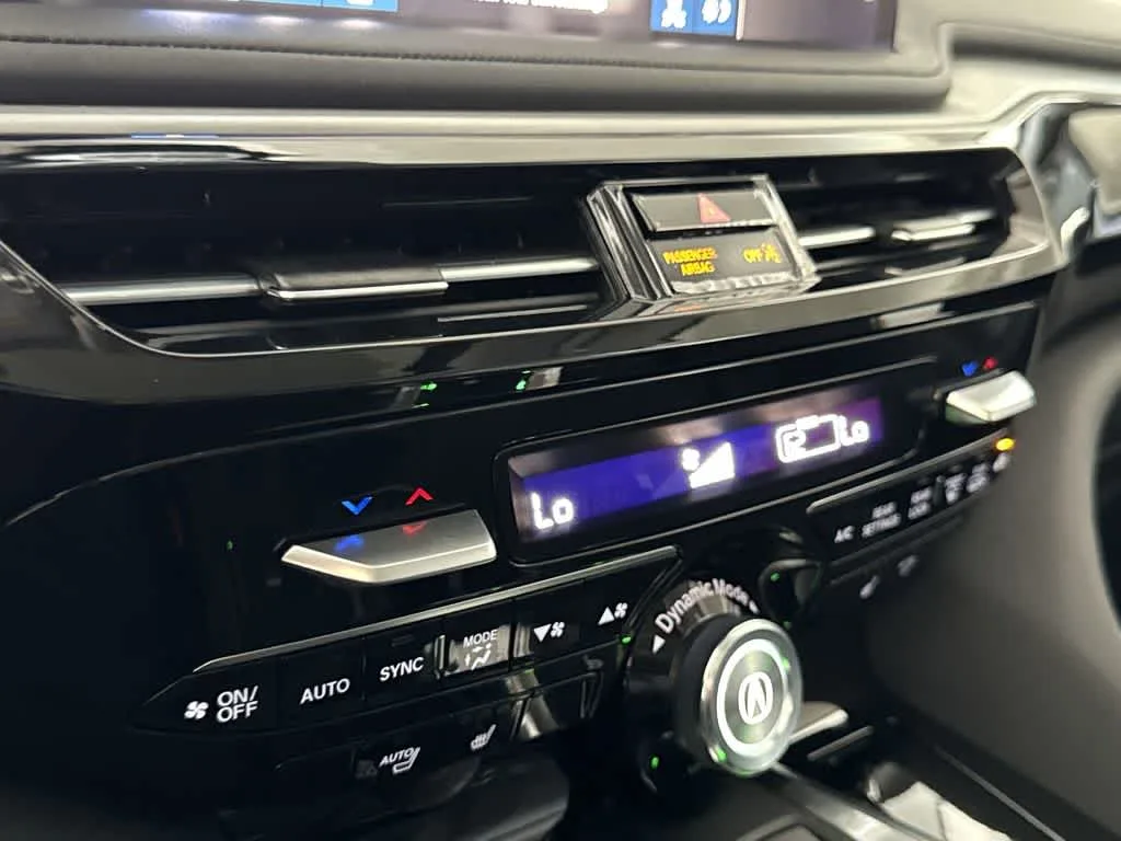 2025 Acura MDX w/Technology Package photo 19
