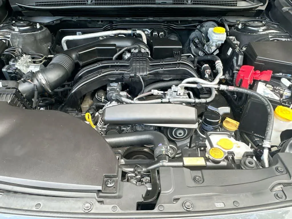 2025 Subaru Outback Premium photo 12