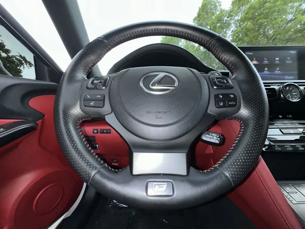 2025 Lexus IS 350 F SPORT photo 15