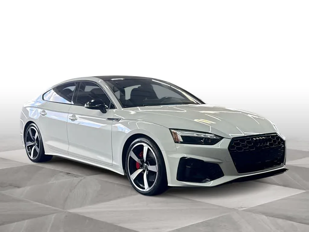 2023 Audi A5 Sportback S line Premium Plus photo 2