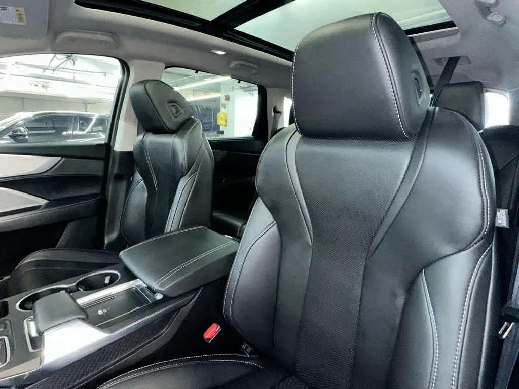 2024 Acura MDX w/Technology Package photo 14