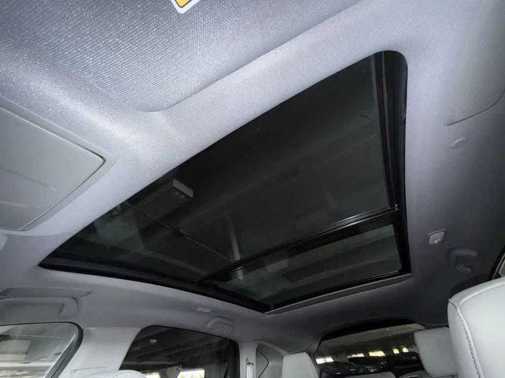 2023 Acura RDX w/Technology Package photo 17
