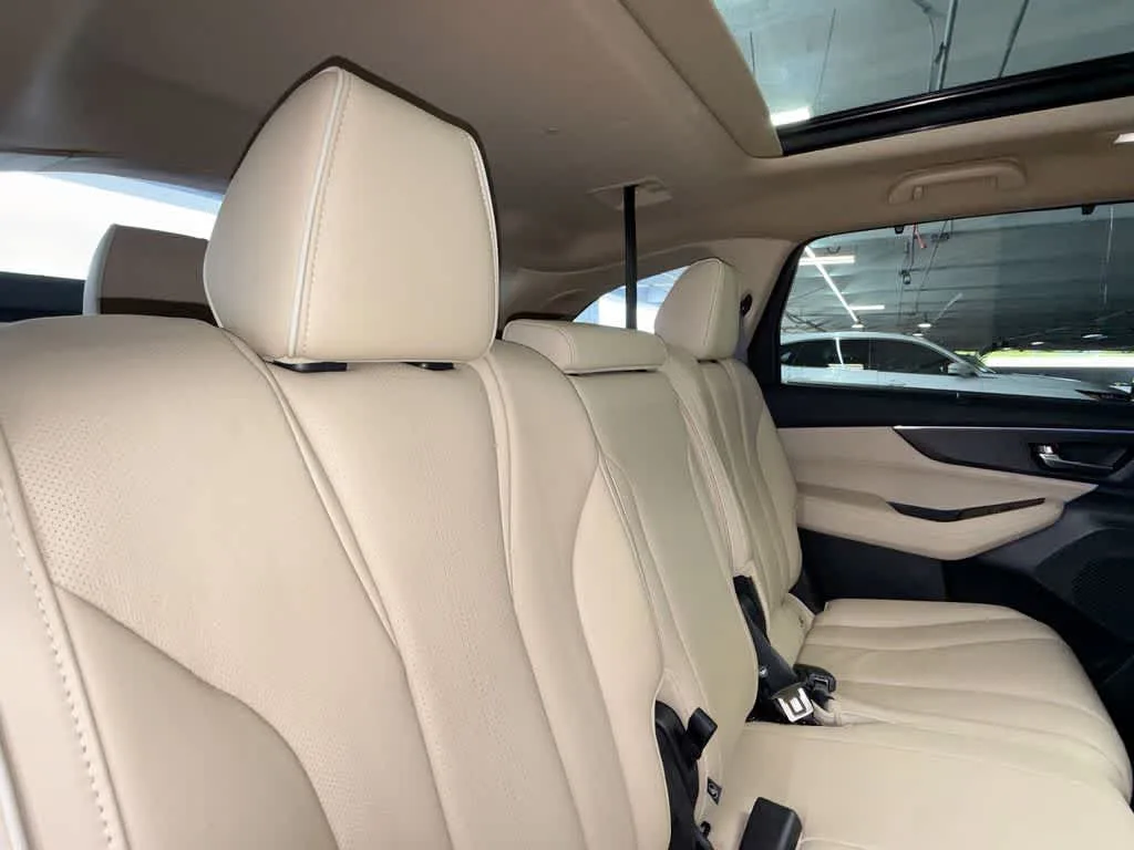 2023 Acura MDX w/Advance Package photo 26