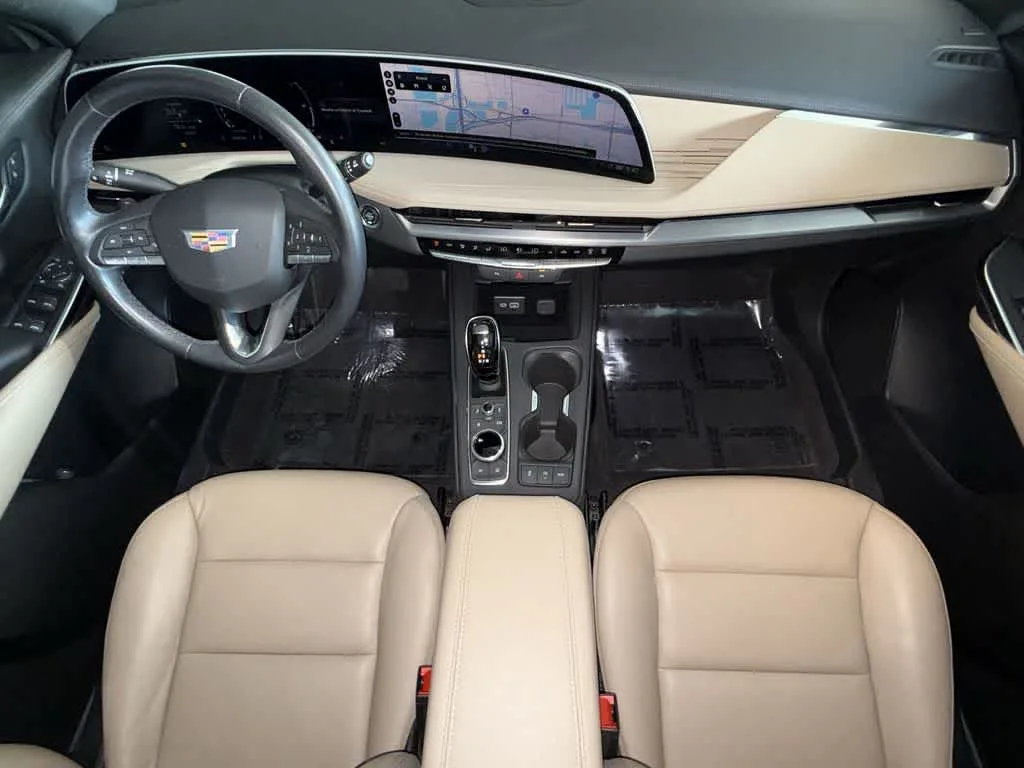 2024 Cadillac XT4 FWD Premium Luxury photo 24