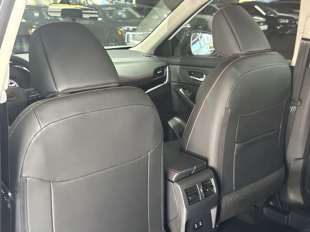 2025 Nissan Rogue Rock Creek photo 23