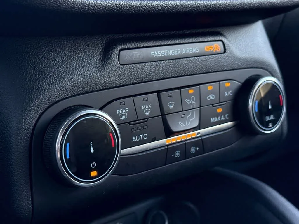 2025 Ford Escape ST-Line photo 19