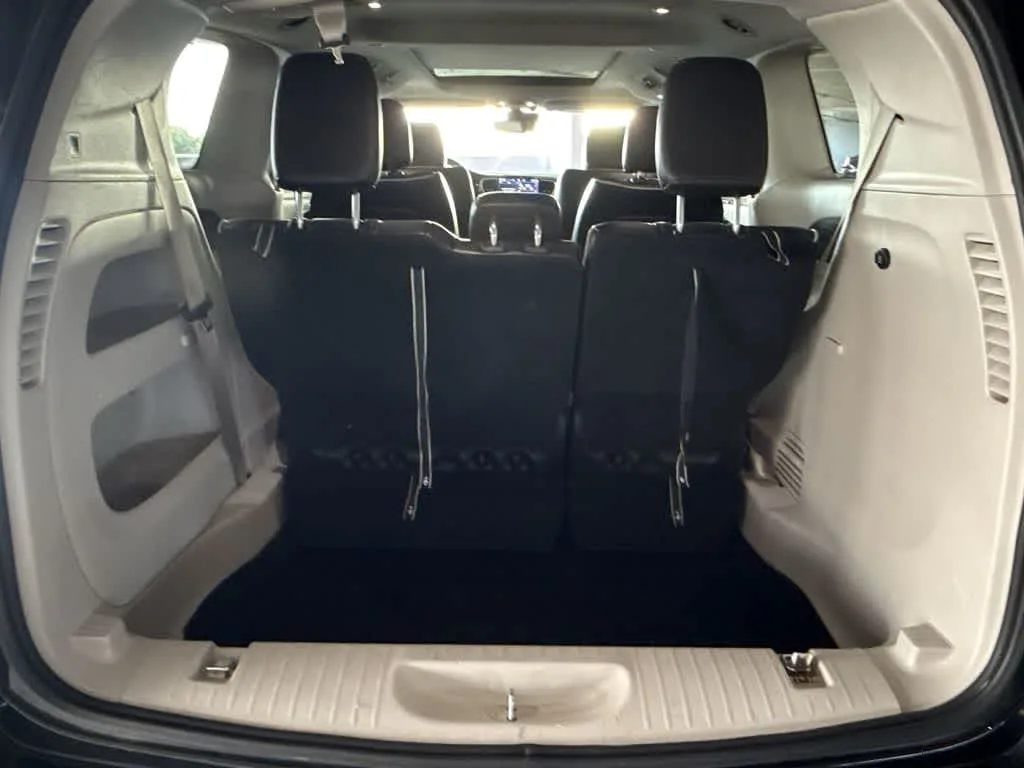 2023 Chrysler Pacifica Limited photo 26