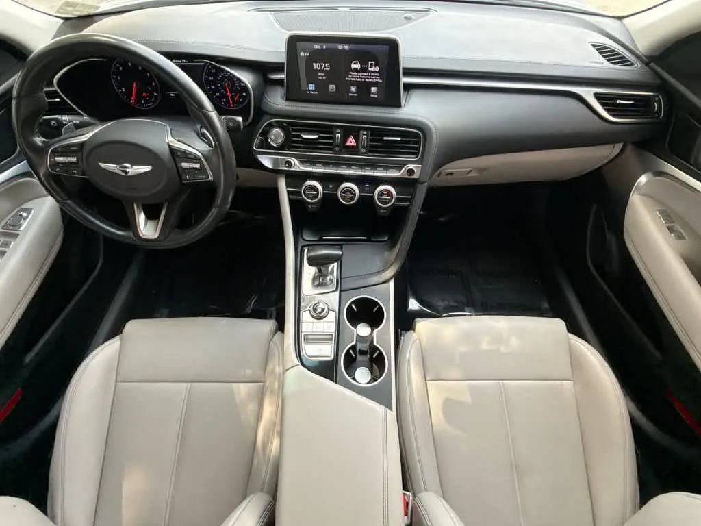 2019 Genesis G70 2.0T Advanced photo 24