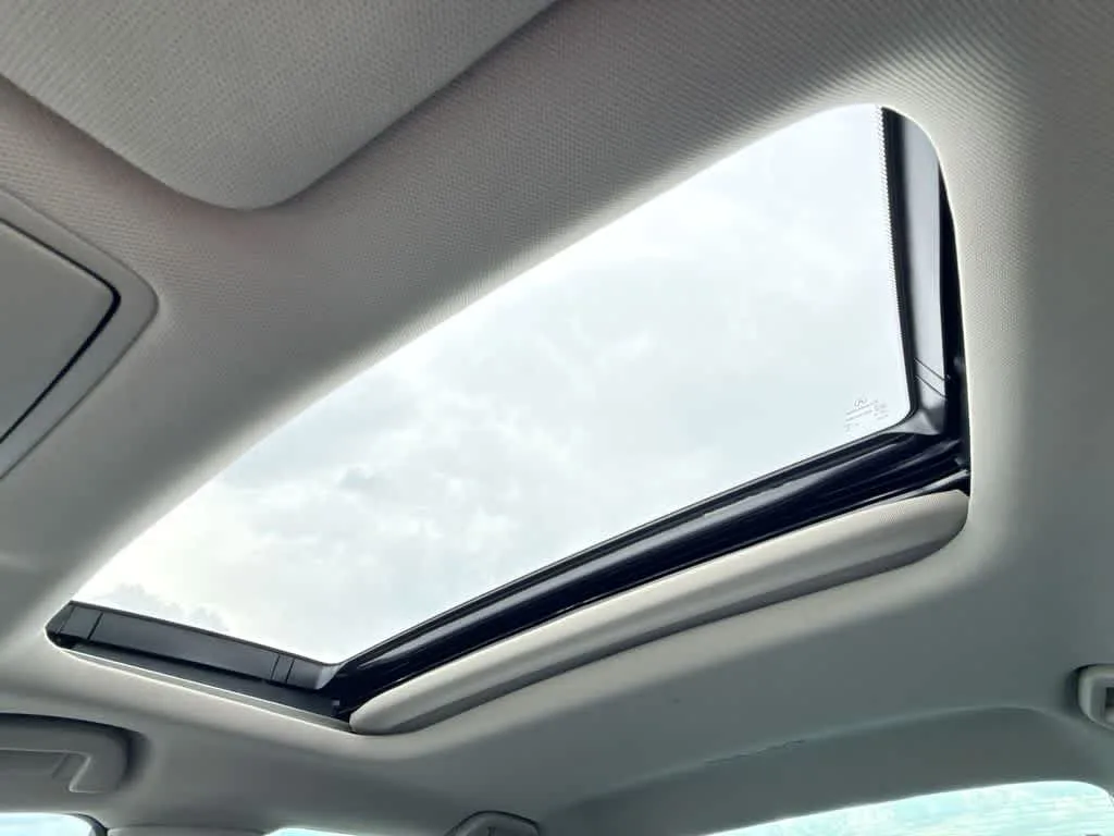 2023 Acura TLX w/Technology Package photo 21