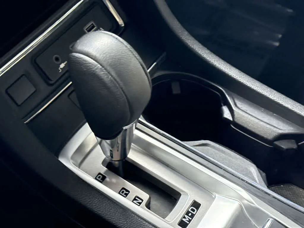 2023 Subaru Ascent Premium photo 21