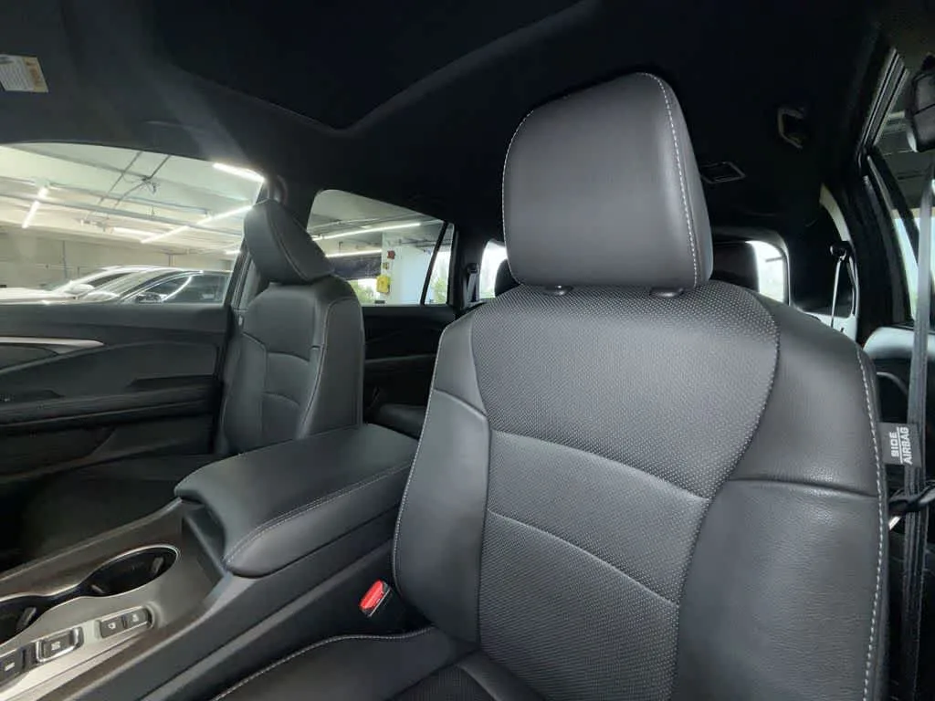 2024 Honda Passport EX-L photo 14