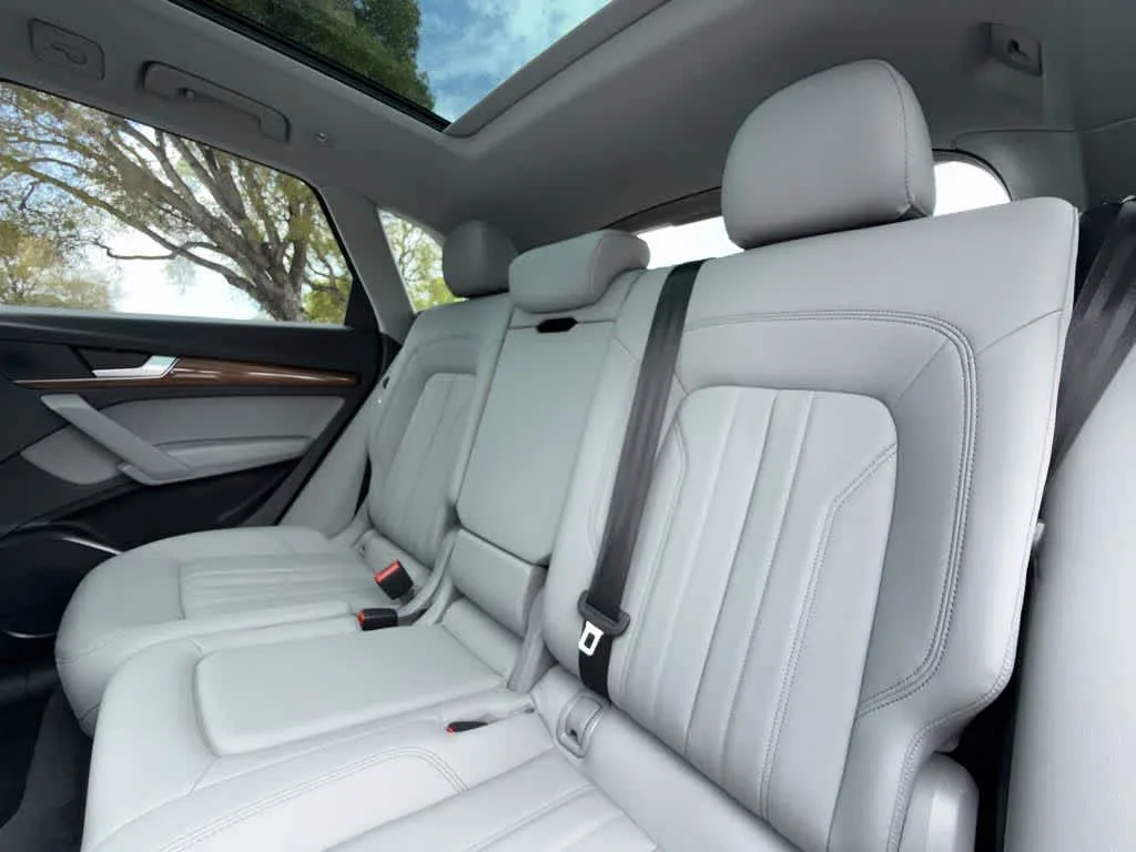 2023 Audi Q5 S line Premium photo 22