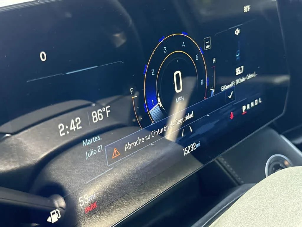 2025 Chevrolet Equinox FWD LT photo 16