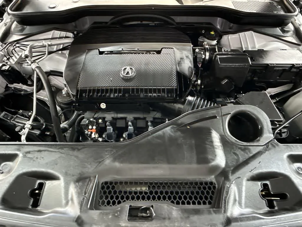 2025 Acura MDX w/Technology Package photo 12