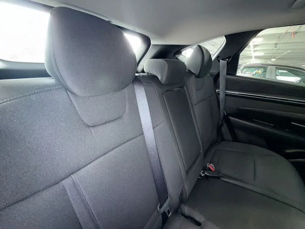 2024 Hyundai Tucson SE photo 26