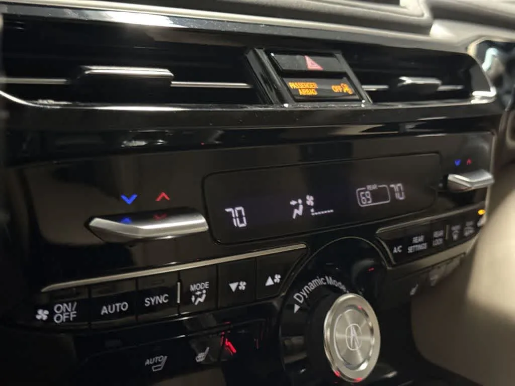 2025 Acura MDX w/Technology Package photo 20