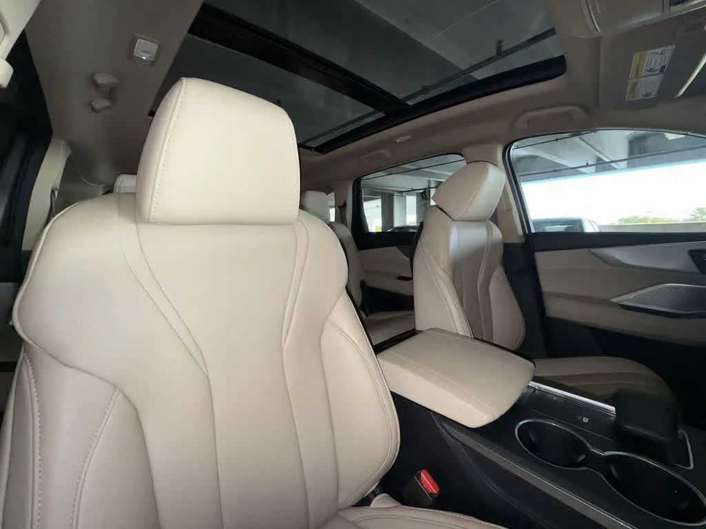 2024 Acura MDX MDX photo 27