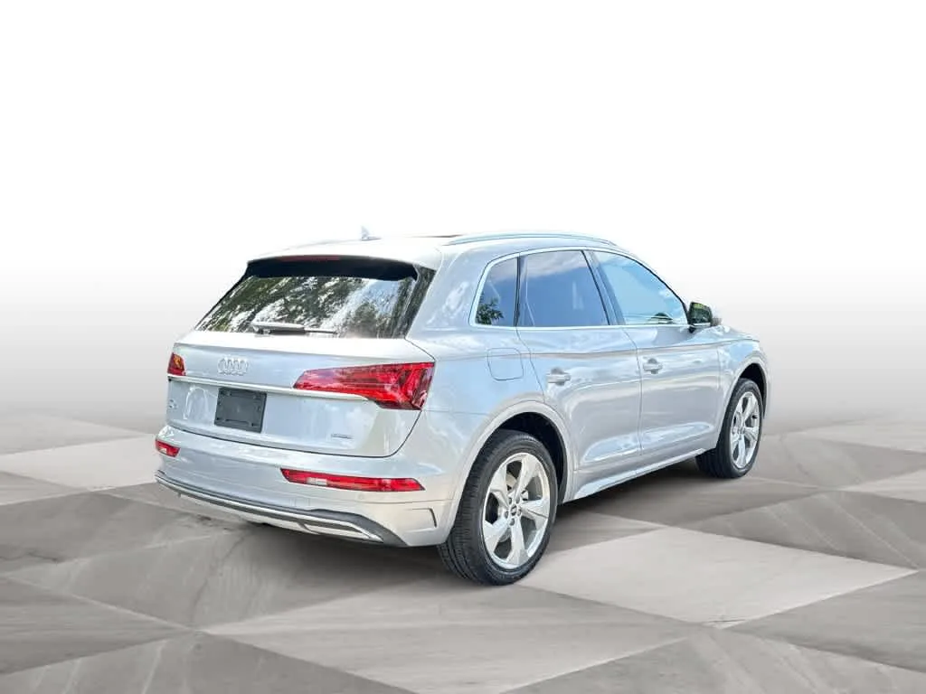 2021 Audi Q5 Premium Plus photo 8