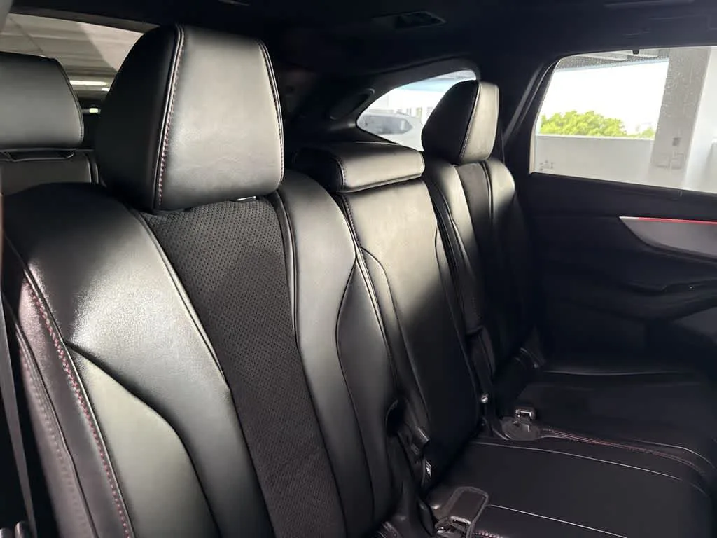 2025 Acura MDX w/A-Spec Package photo 26