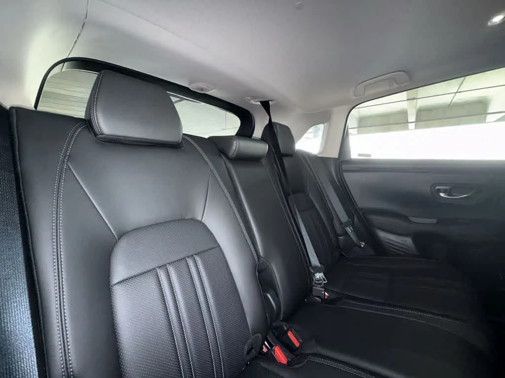 2026 Honda HR-V EX-L photo 26