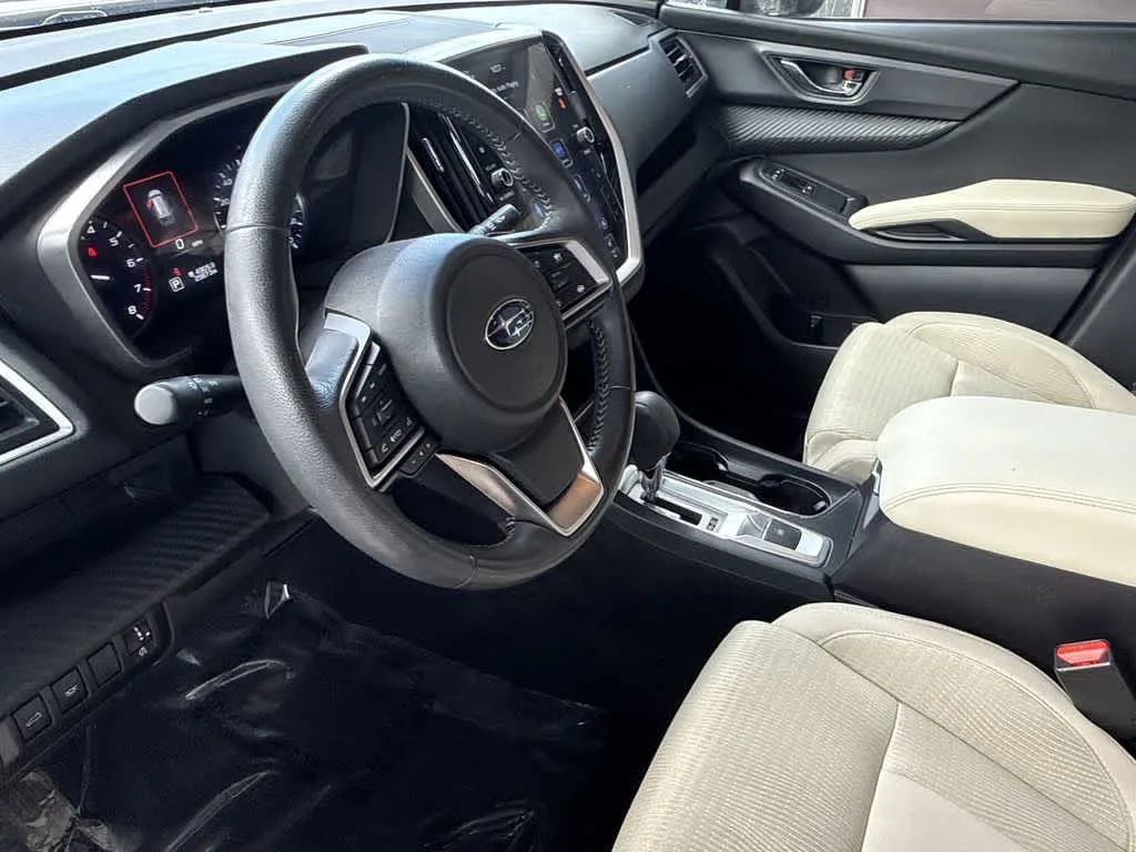 2023 Subaru Ascent Premium photo 13