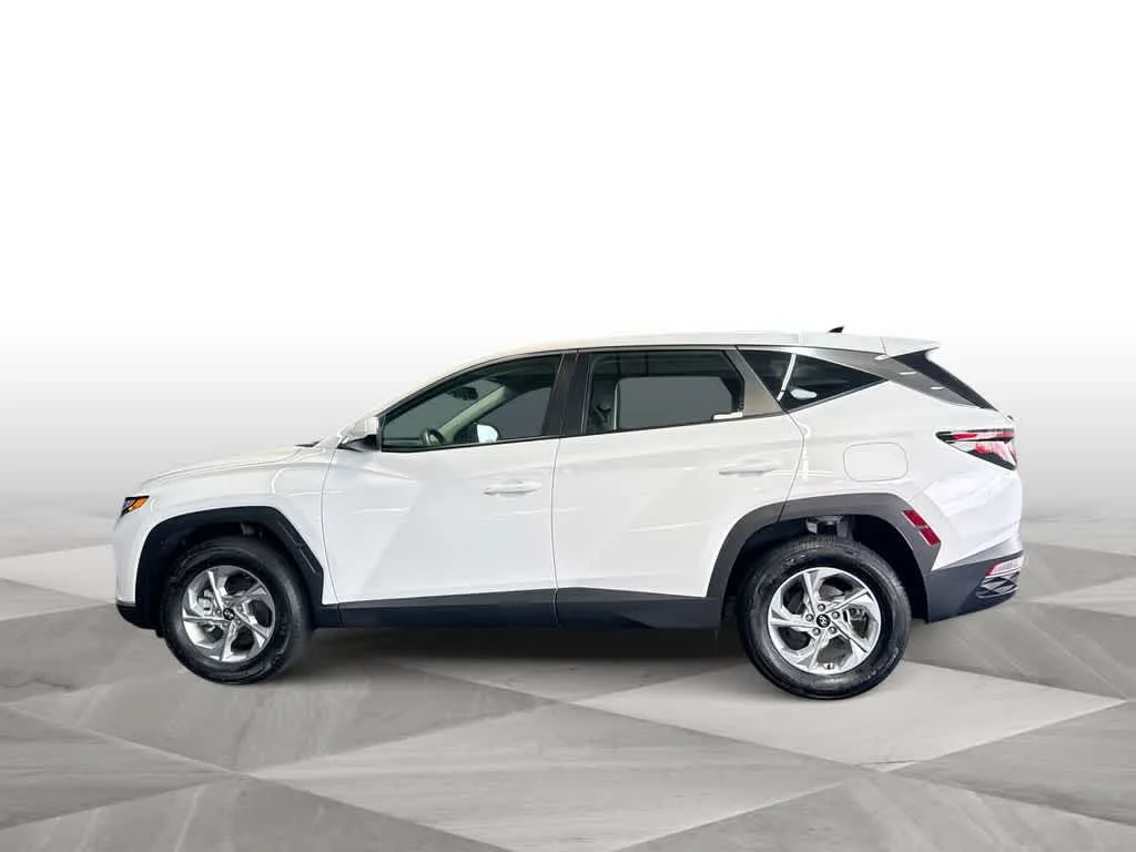 2024 Hyundai Tucson SE photo 5