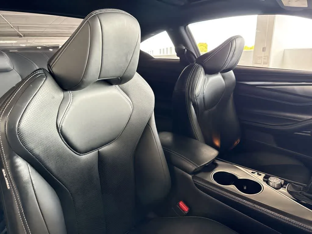 2022 INFINITI Q60 LUXE photo 27