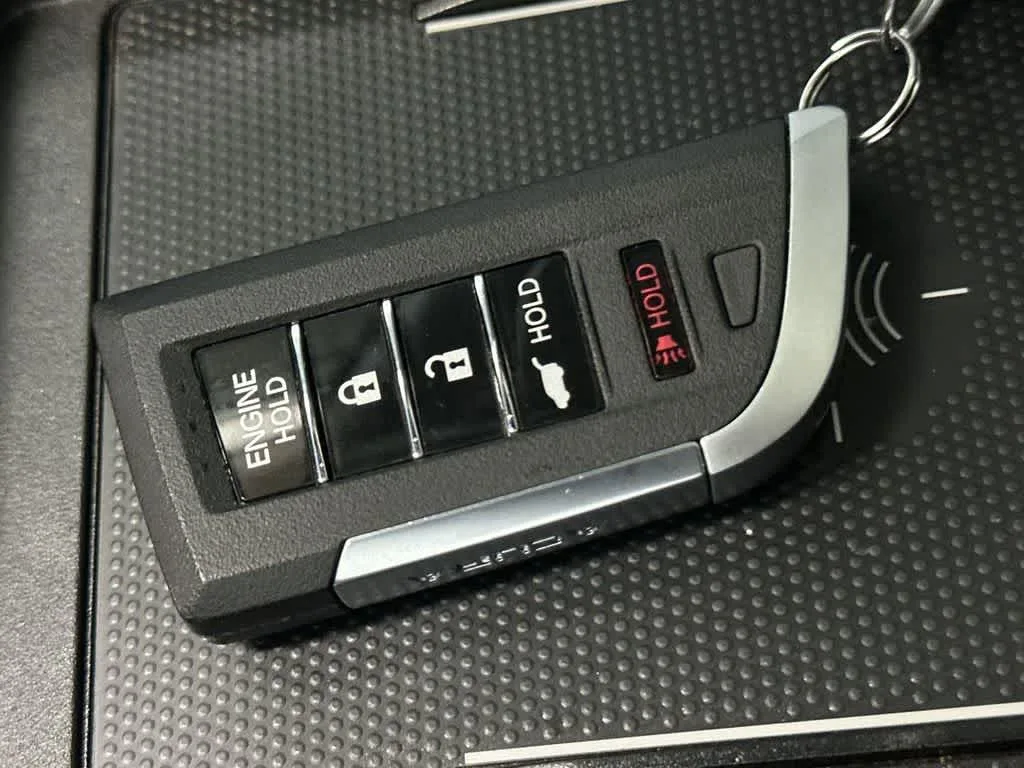 2025 Acura MDX w/Technology Package photo 28