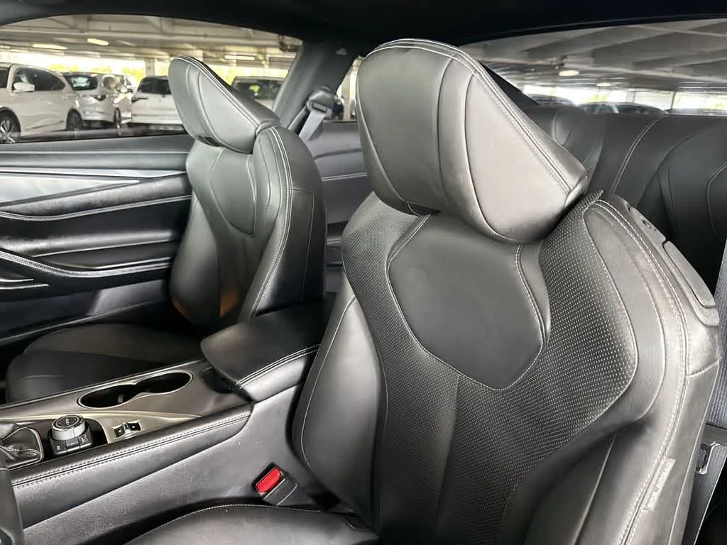 2022 INFINITI Q60 LUXE photo 14