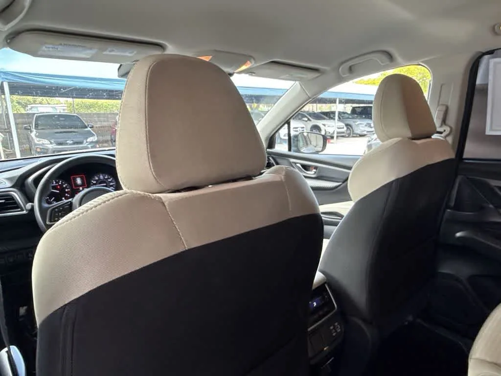 2023 Subaru Ascent Premium photo 23