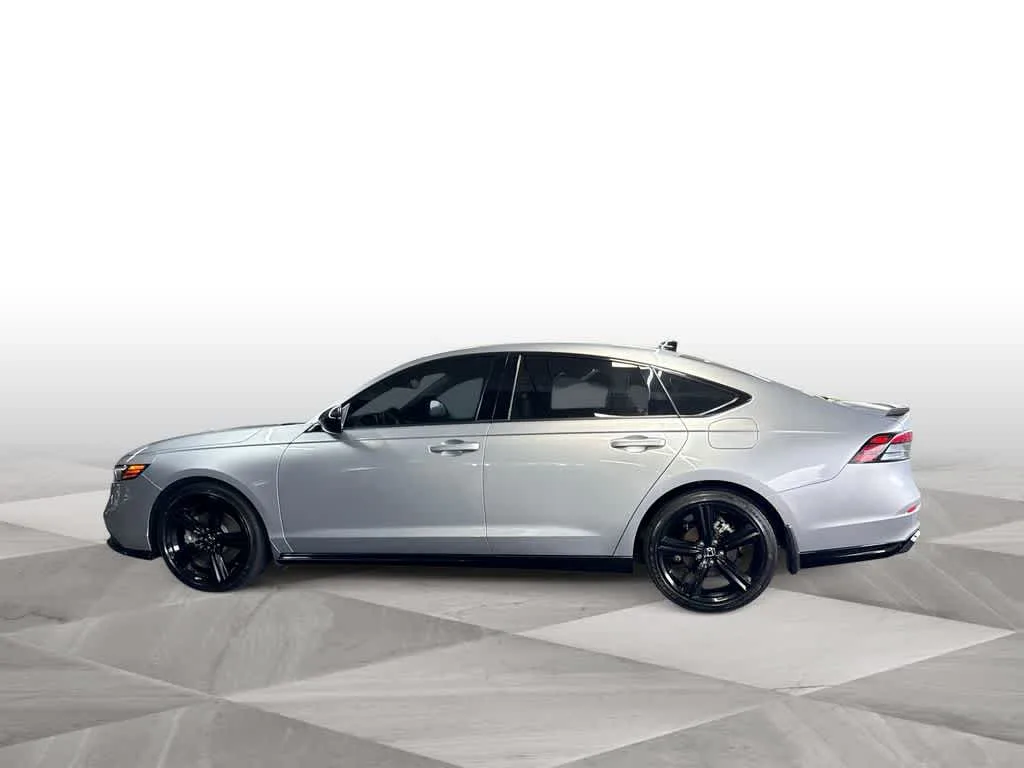 2025 Honda Accord Hybrid Sport-L photo 5