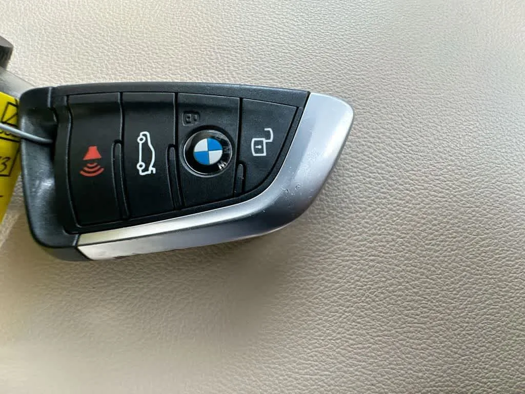 2026 BMW 330i NA 330i NA photo 28