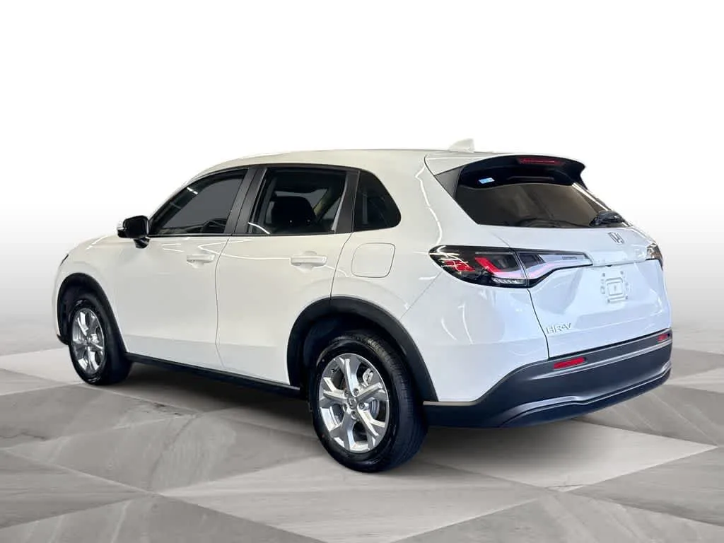2024 Honda HR-V LX photo 6