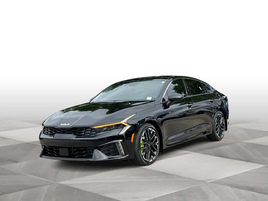 2025 Kia K5 GT photo 4