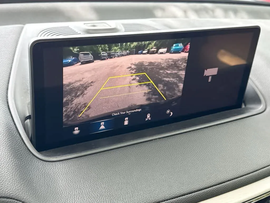2023 Acura MDX SH-AWD photo 18