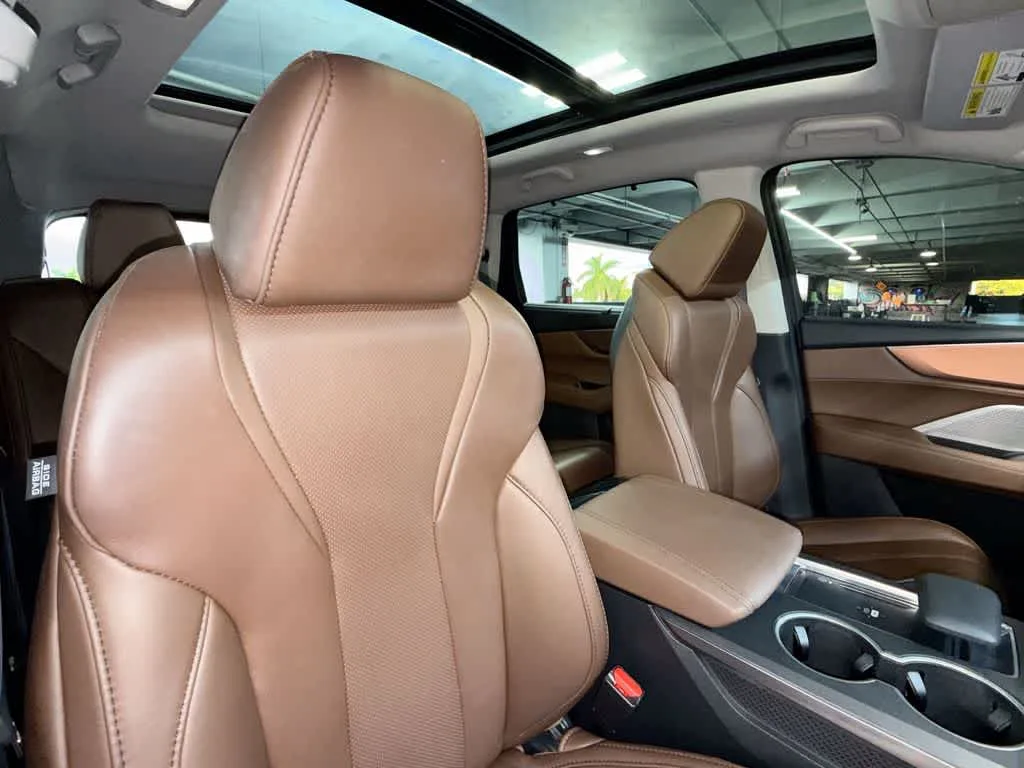 2024 Acura MDX w/Technology Package photo 27
