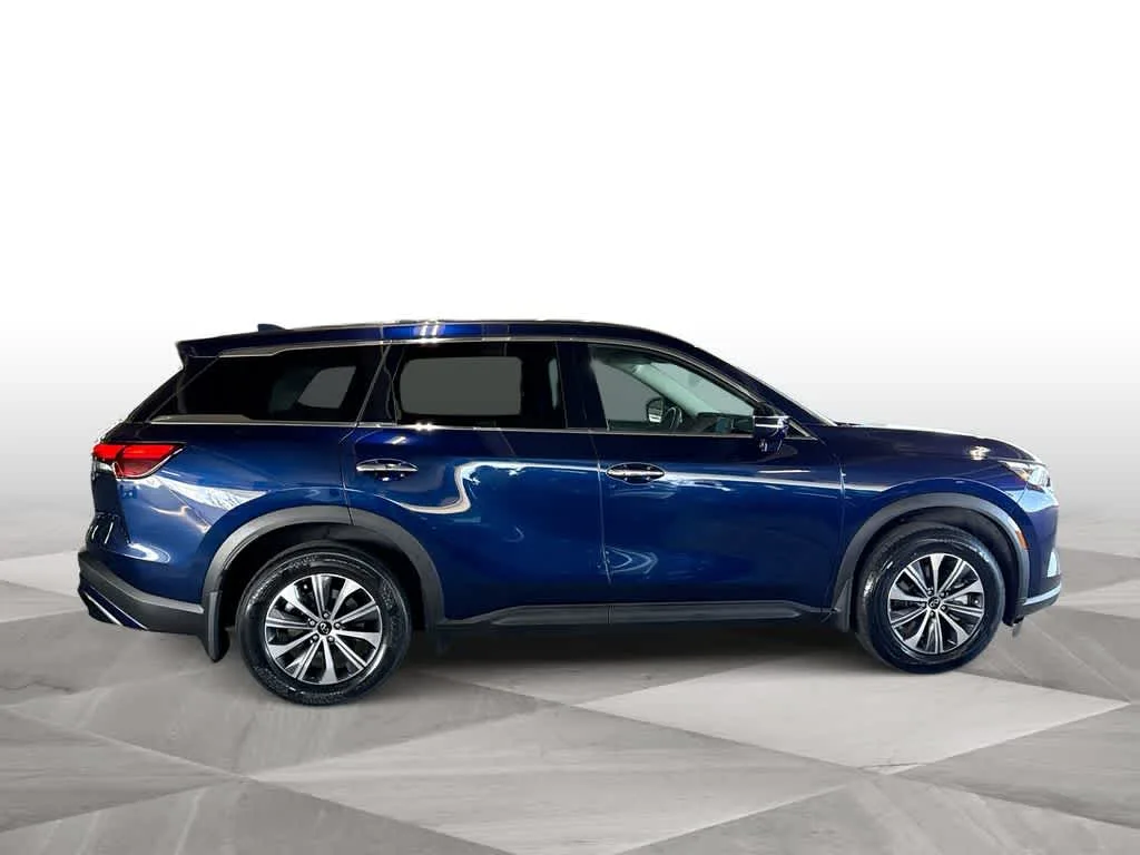 2023 INFINITI QX60 PURE photo 9