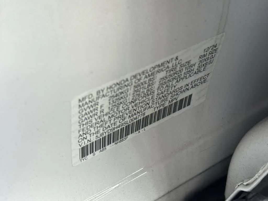 2025 Acura MDX w/Technology Package photo 29
