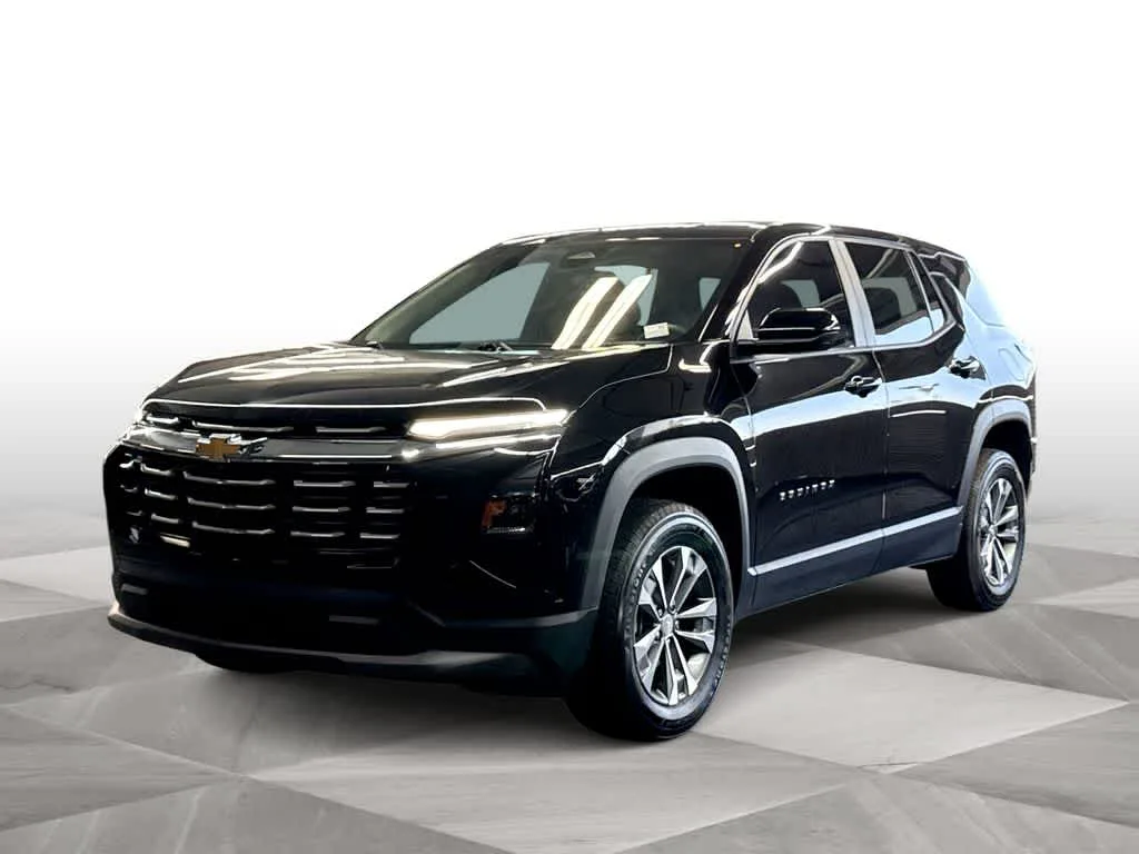 2026 Chevrolet Equinox FWD LT photo 4