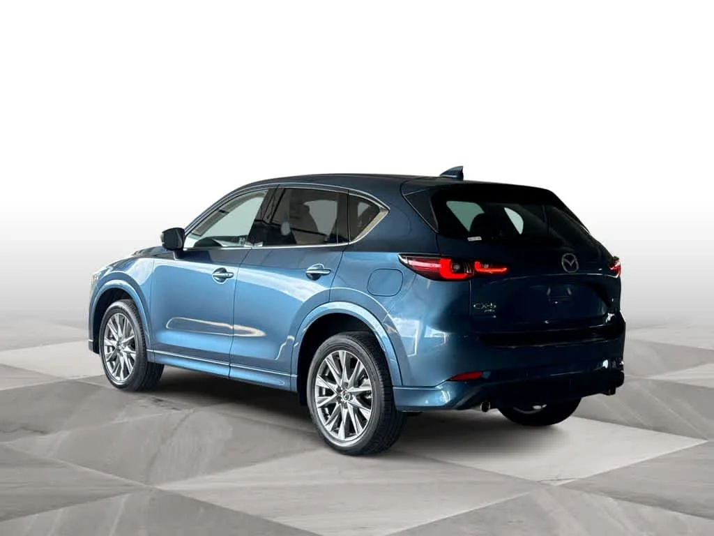 2024 Mazda CX-5 2.5 S Premium Package photo 6